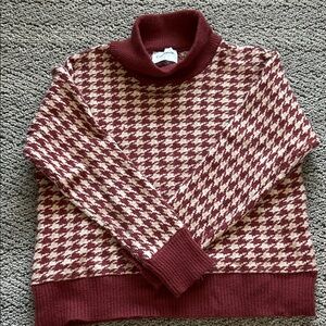 Callahan Burgundy and Cream Houndstooth Turtleneck Sweater